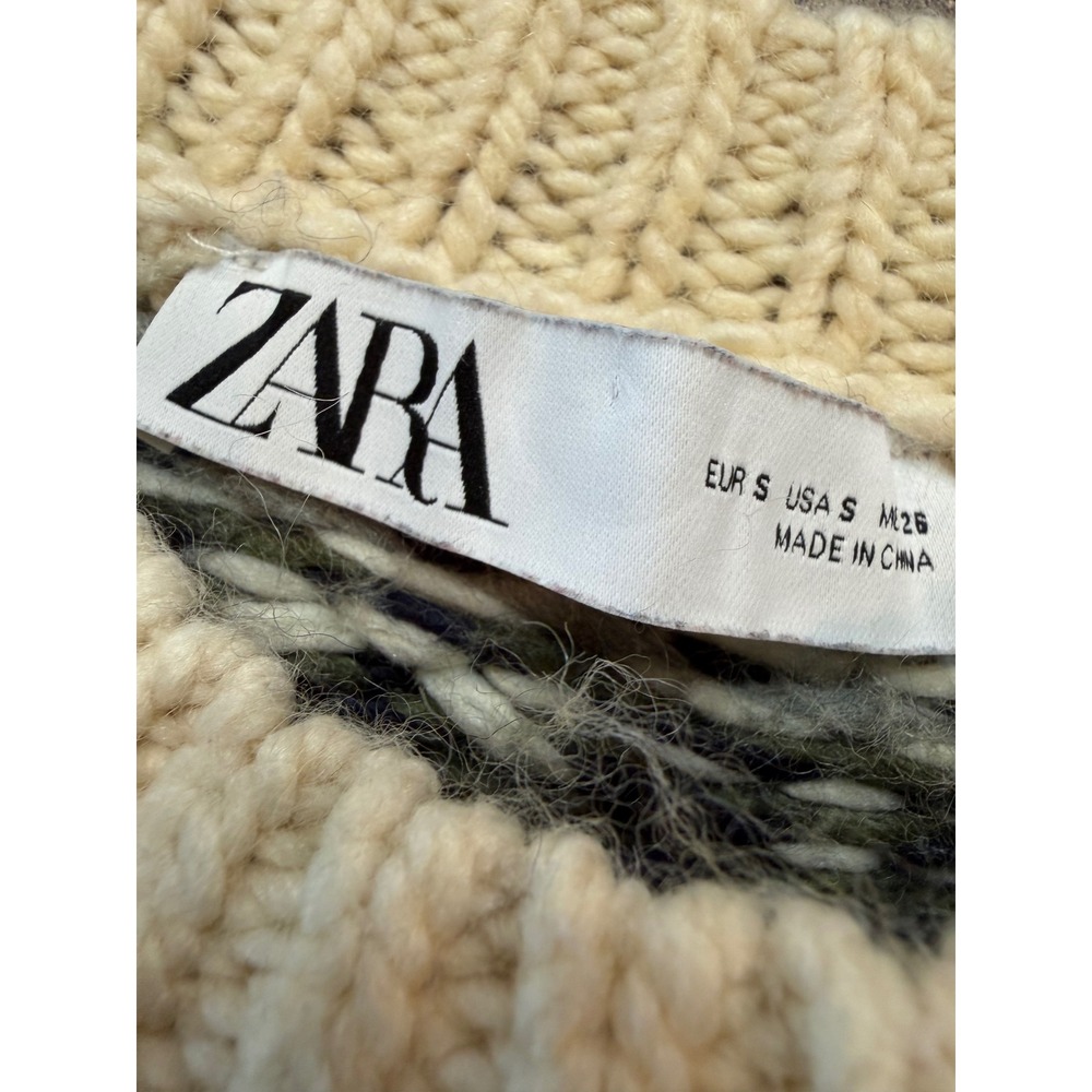 Zara Fair Isle Cable Knit Wool Blend Sweater Womens S Cream Green Burgundy - Picture 4 of 7